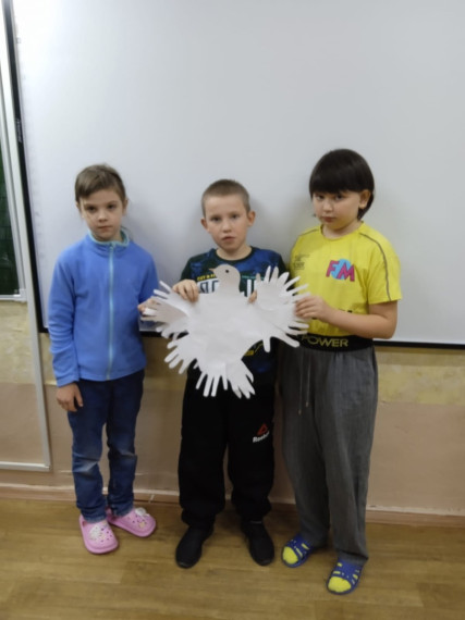 Акция «Птица счастья» во 2 классе.