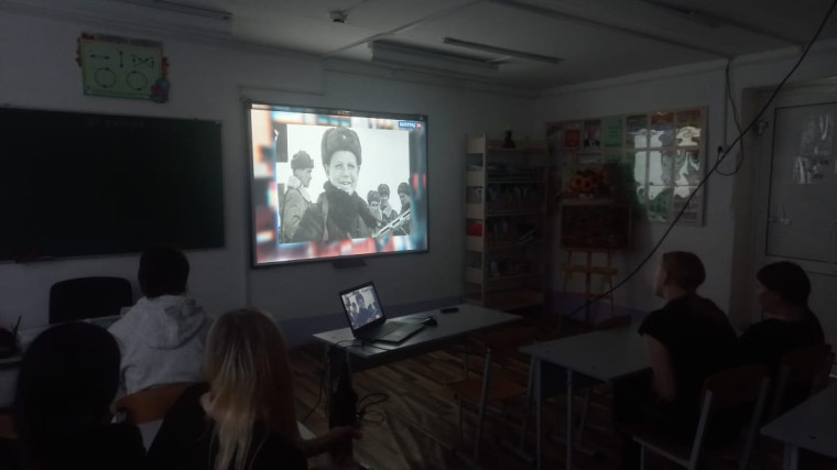 Воспитательский час на тему "Дети войны".